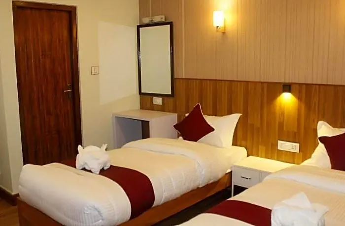 Hotel Family Ties 5*